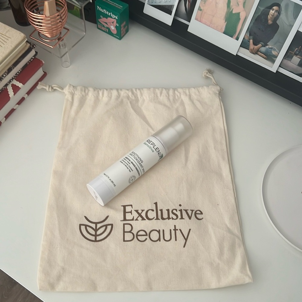 Replenix Sensatice Soothing Antioxidant Mist Brand New with duster bag